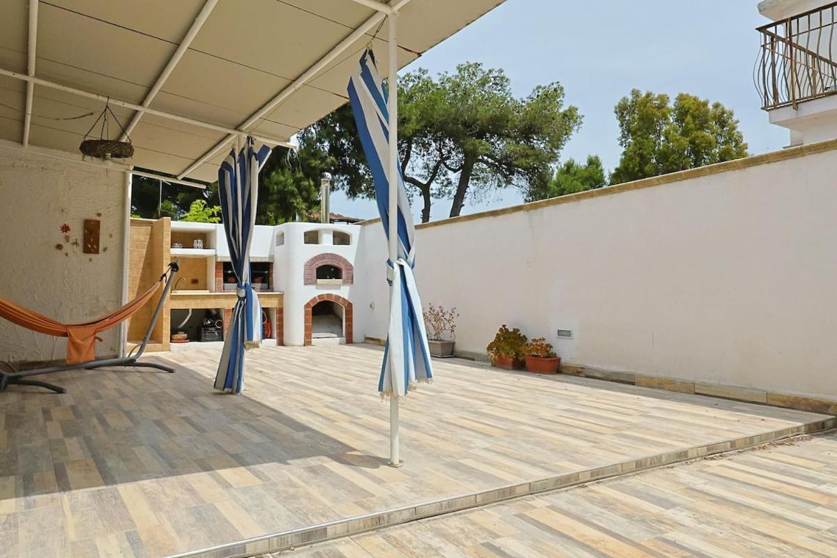 Villa Le Conchiglie Di Taranto Mediterranea Pulsano Exterior foto